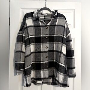 Extremely Soft Black and White Oversized Woman’s Shaket